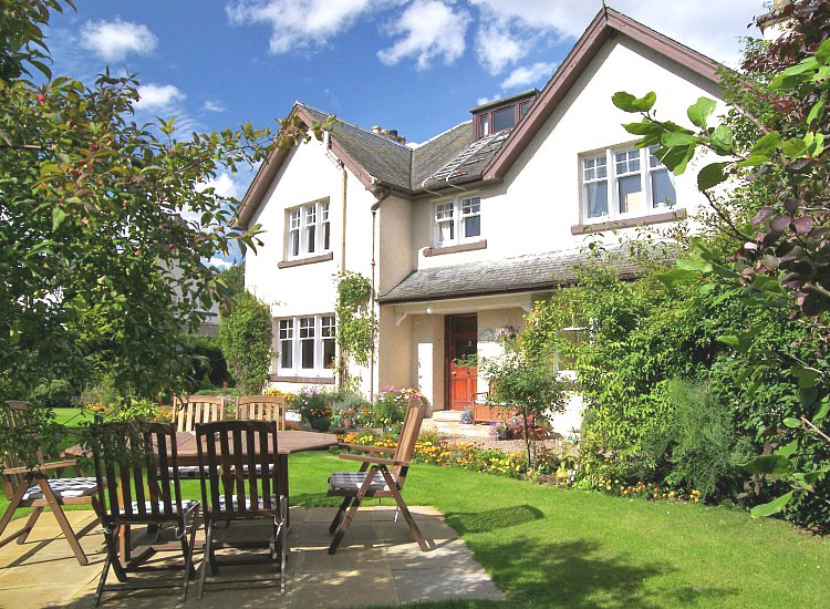 Dalgreine Guest House